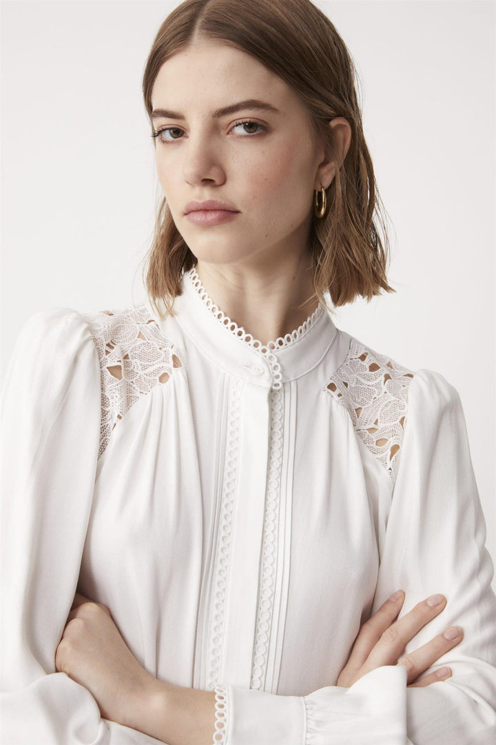 Latoya Blouse Blanc Casse | Skjorter og bluser | Smuk - Dameklær på nett