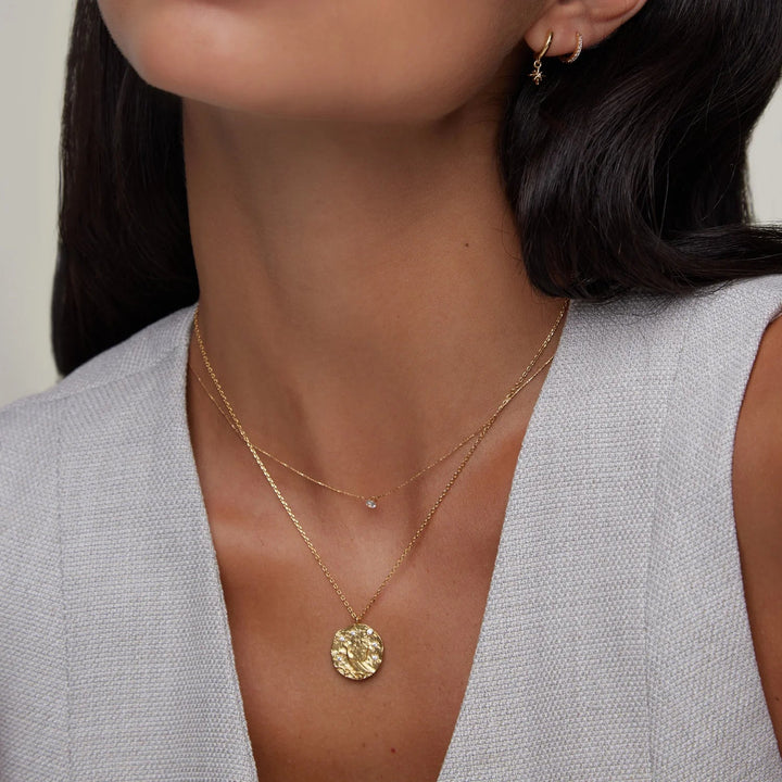 Libra Zodiac Necklace Pale Gold | Accessories | Smuk - Dameklær på nett