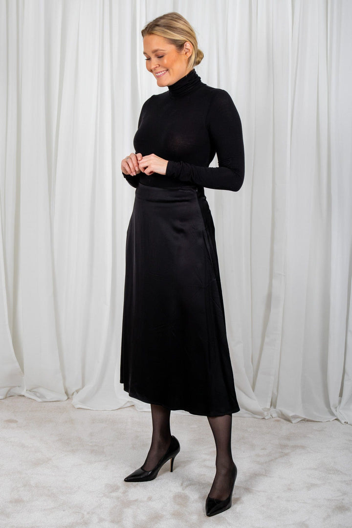Lilyannpw Skirt Black | Skjørt | Smuk - Dameklær på nett