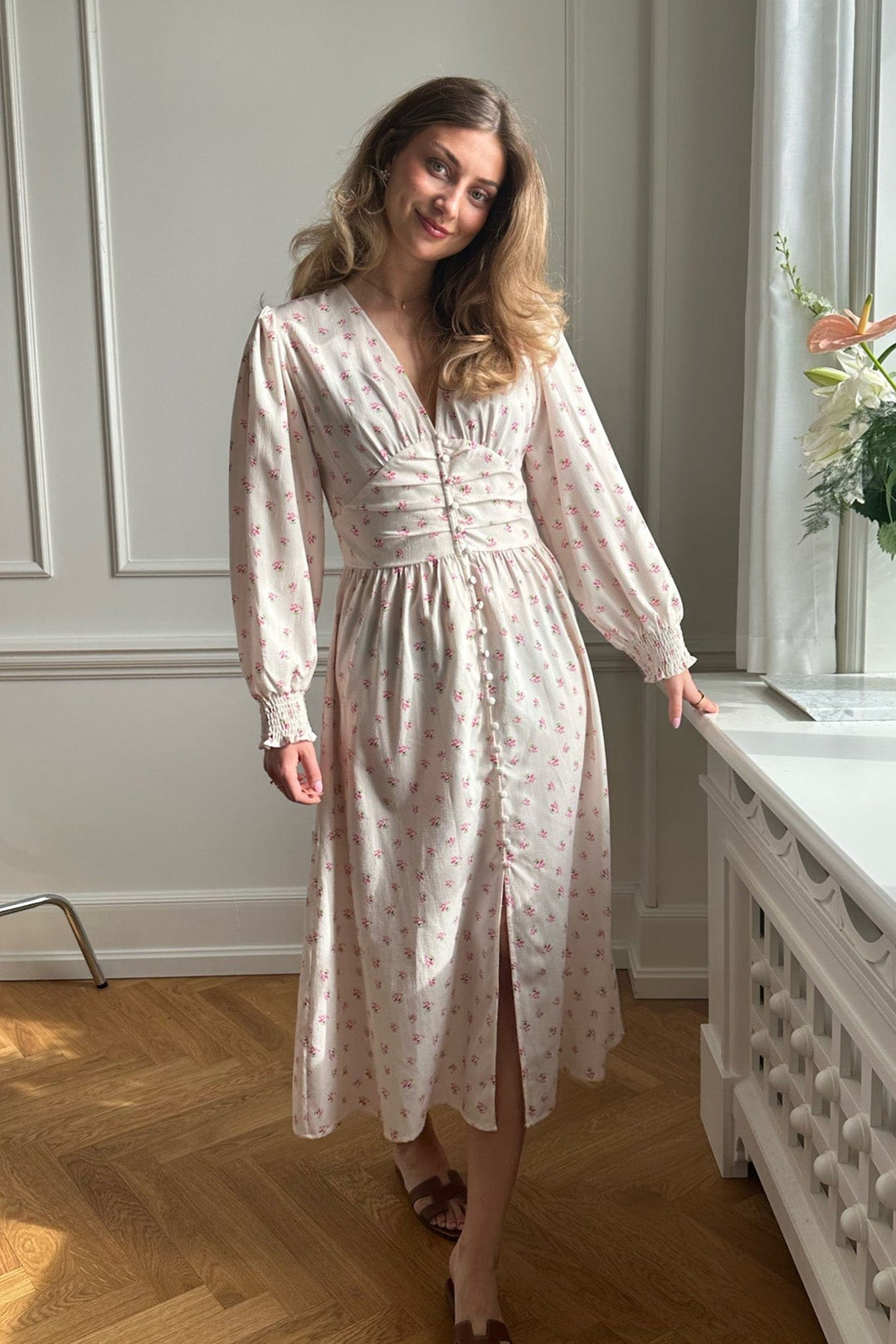 Long Adel Dress Beige | Kjoler | Smuk - Dameklær på nett