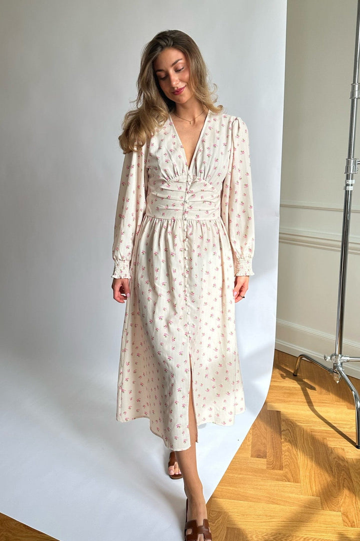 Long Adel Dress Beige | Kjoler | Smuk - Dameklær på nett