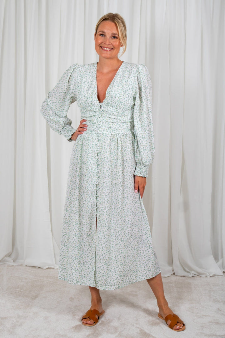 Long Adel Dress - Soft Green Flower | Kjoler | Smuk - Dameklær på nett