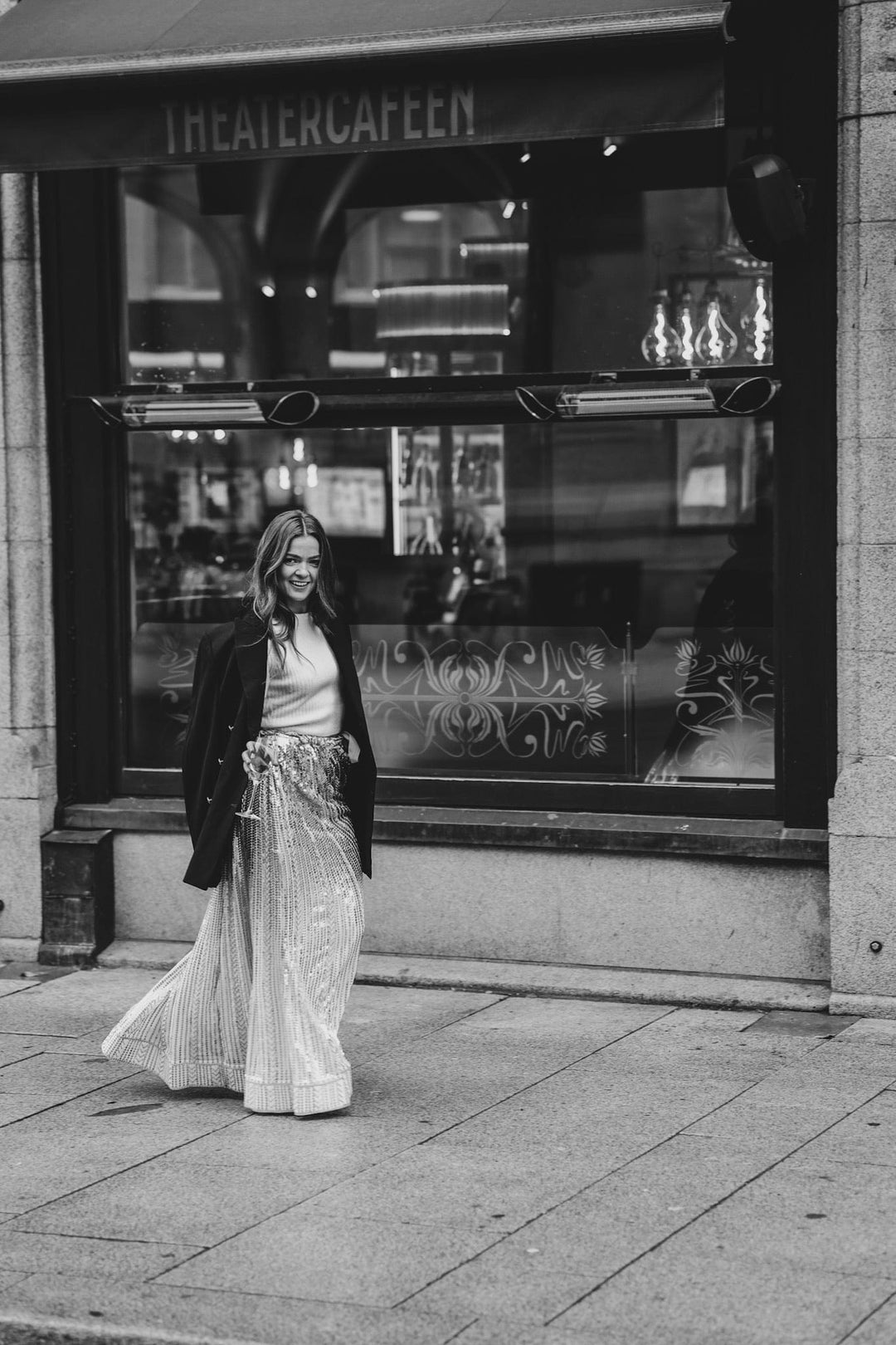 Long Sequin Skirt Offwhite & Gold | Skjørt | Smuk - Dameklær på nett