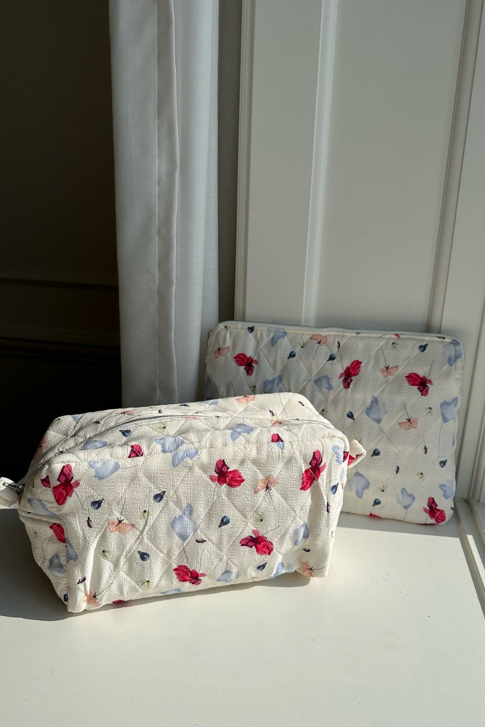 Maluca Sleeve Day Dream Flower Print | Accessories | Smuk - Dameklær på nett