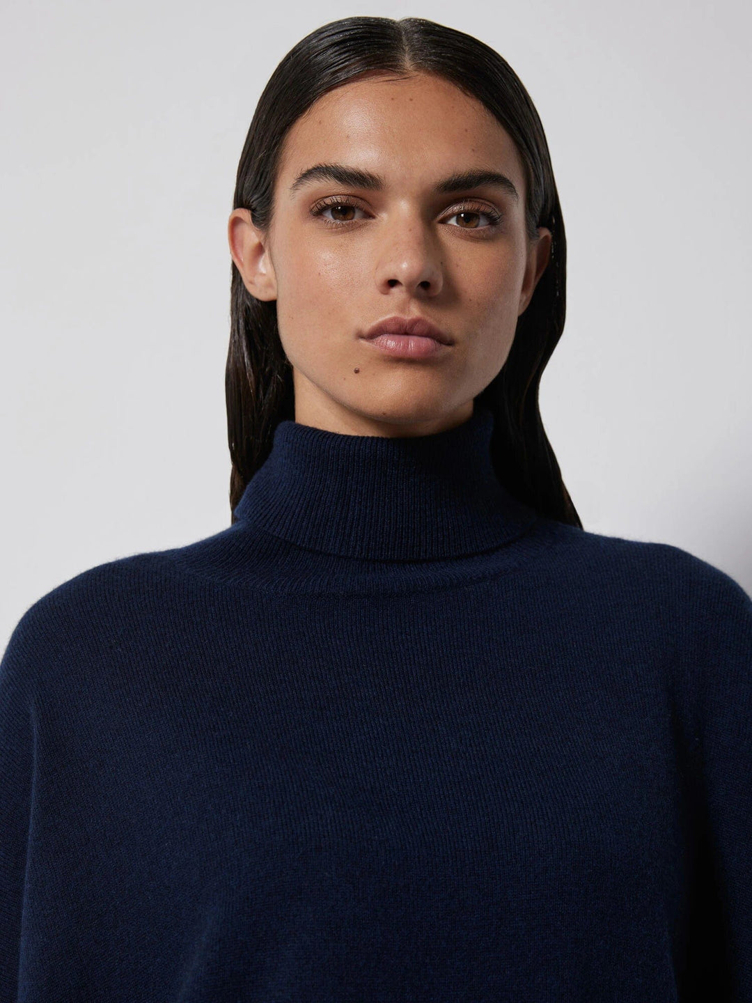 Margareth Poncho Sweater Bleu Nuit | Genser | Smuk - Dameklær på nett