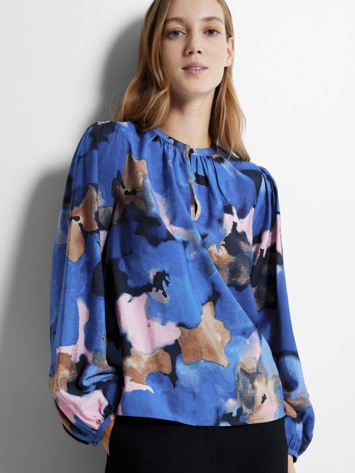 Mariette Ls Aop Top Dark Sapphire | Topper | Smuk - Dameklær på nett