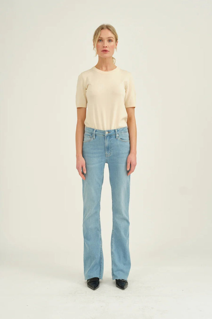 Marija Jeans Wash Bond Street Raw Hem | Bukser | Smuk - Dameklær på nett