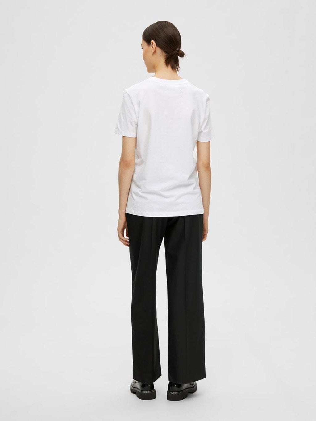 Myessential Ss O-Neck Tee Bright White | Topper | Smuk - Dameklær på nett