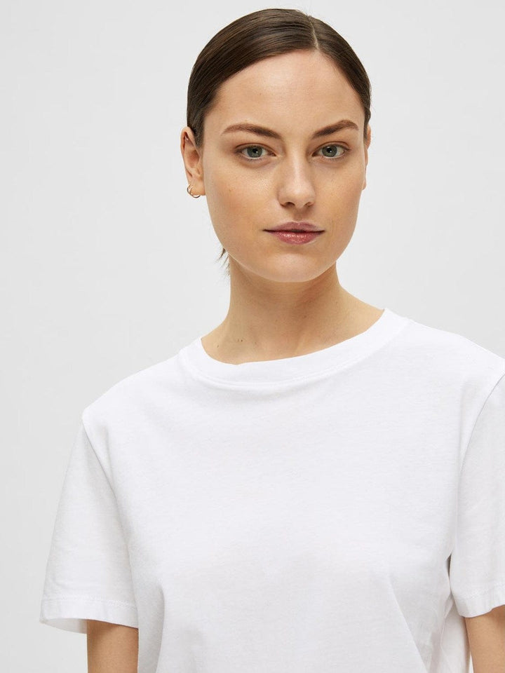 Myessential Ss O-Neck Tee Bright White | Topper | Smuk - Dameklær på nett