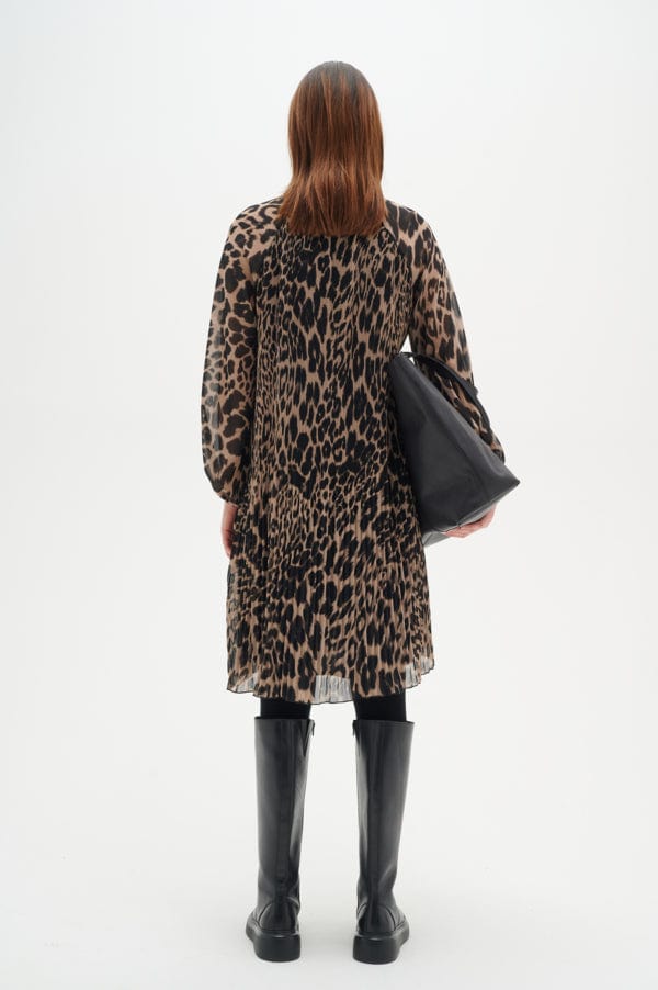 Nesdraiw Short Dress Natural Motion Leo | Kjoler | Smuk - Dameklær på nett