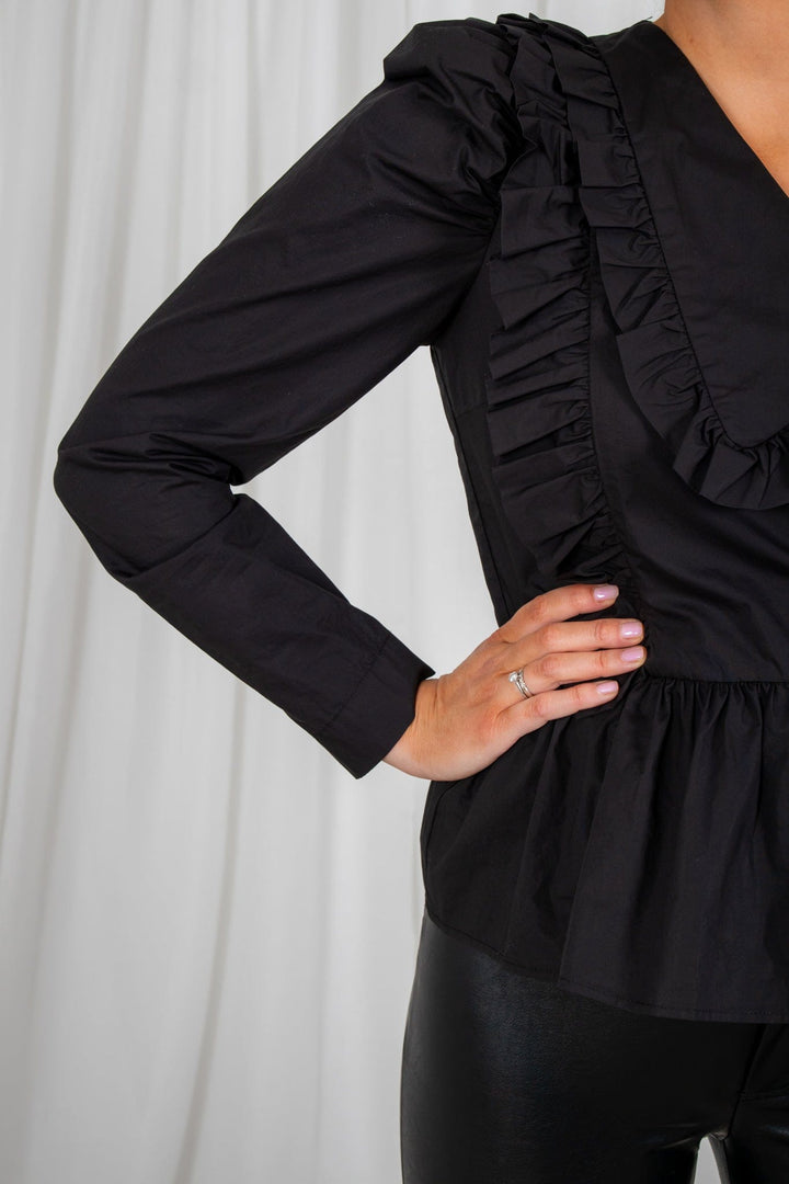 Norma Blouse Black | Skjorter og bluser | Smuk - Dameklær på nett