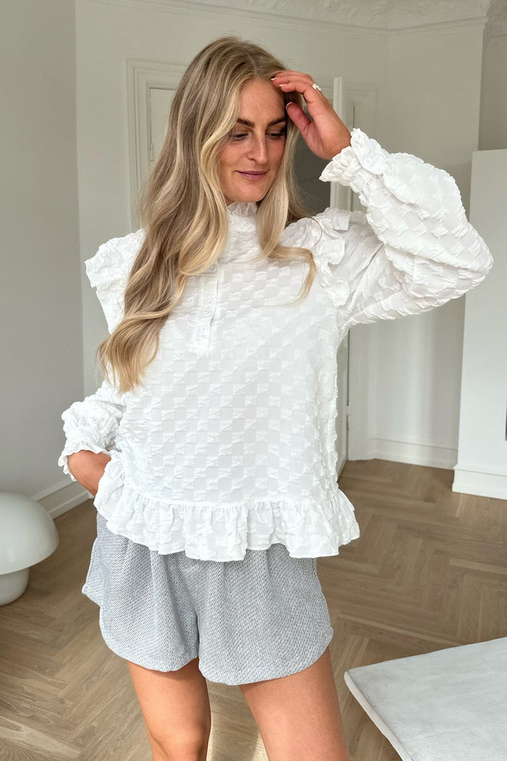 Nuna Shirt Bubble White | Skjorter og bluser | Smuk - Dameklær på nett