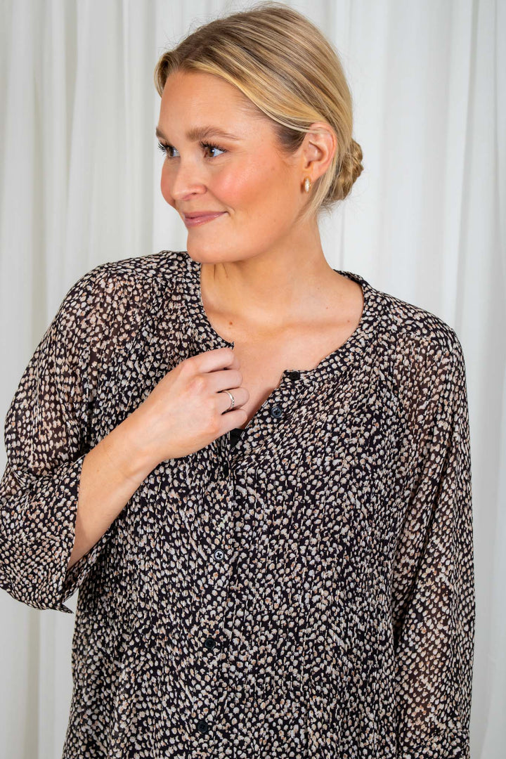Olivapw Dress Black Blurred Dot Print | Kjoler | Smuk - Dameklær på nett