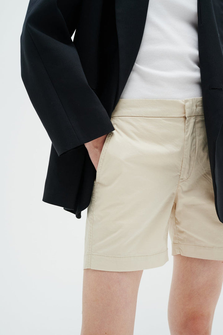 Opeyaiw Shorts Cement | Shorts | Smuk - Dameklær på nett
