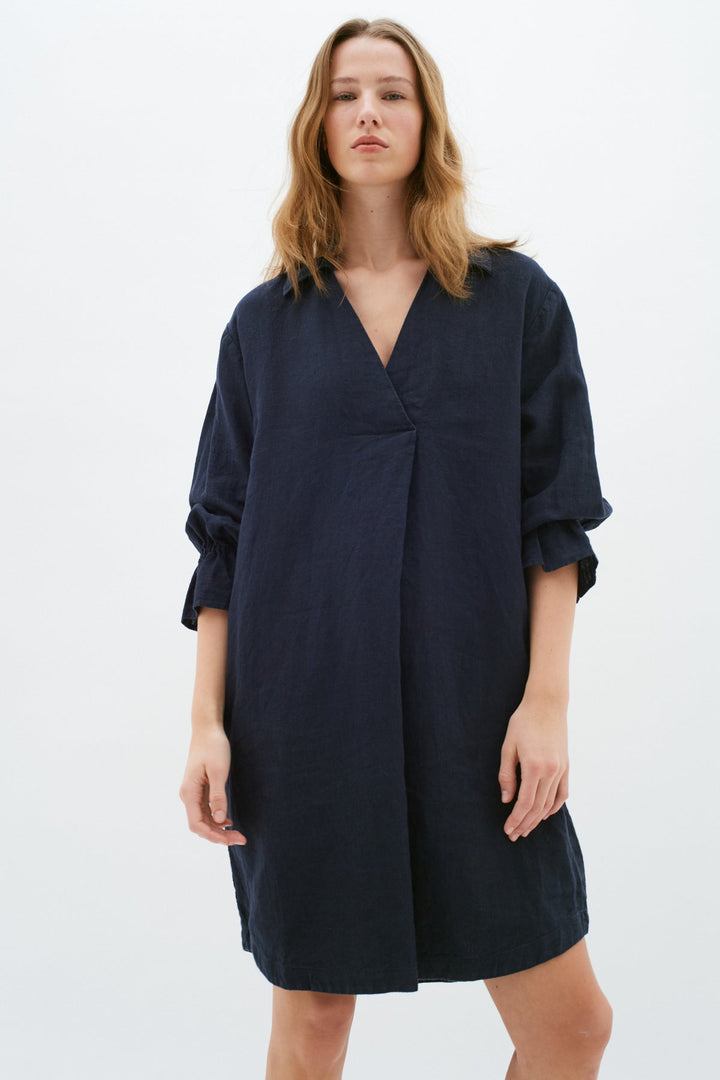 Pegiw Dress Marine Blue | Kjoler | Smuk - Dameklær på nett