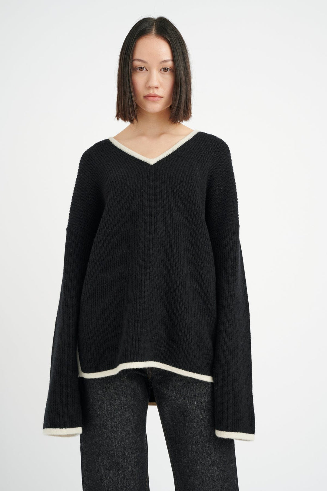 Pethraiw Pullover Black | Genser | Smuk - Dameklær på nett