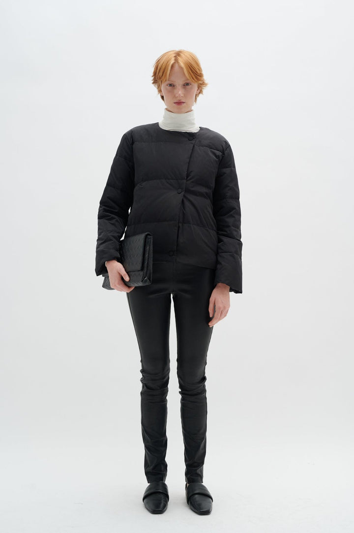 Phyllysiw Down Jacket Black | Yttertøy | Smuk - Dameklær på nett