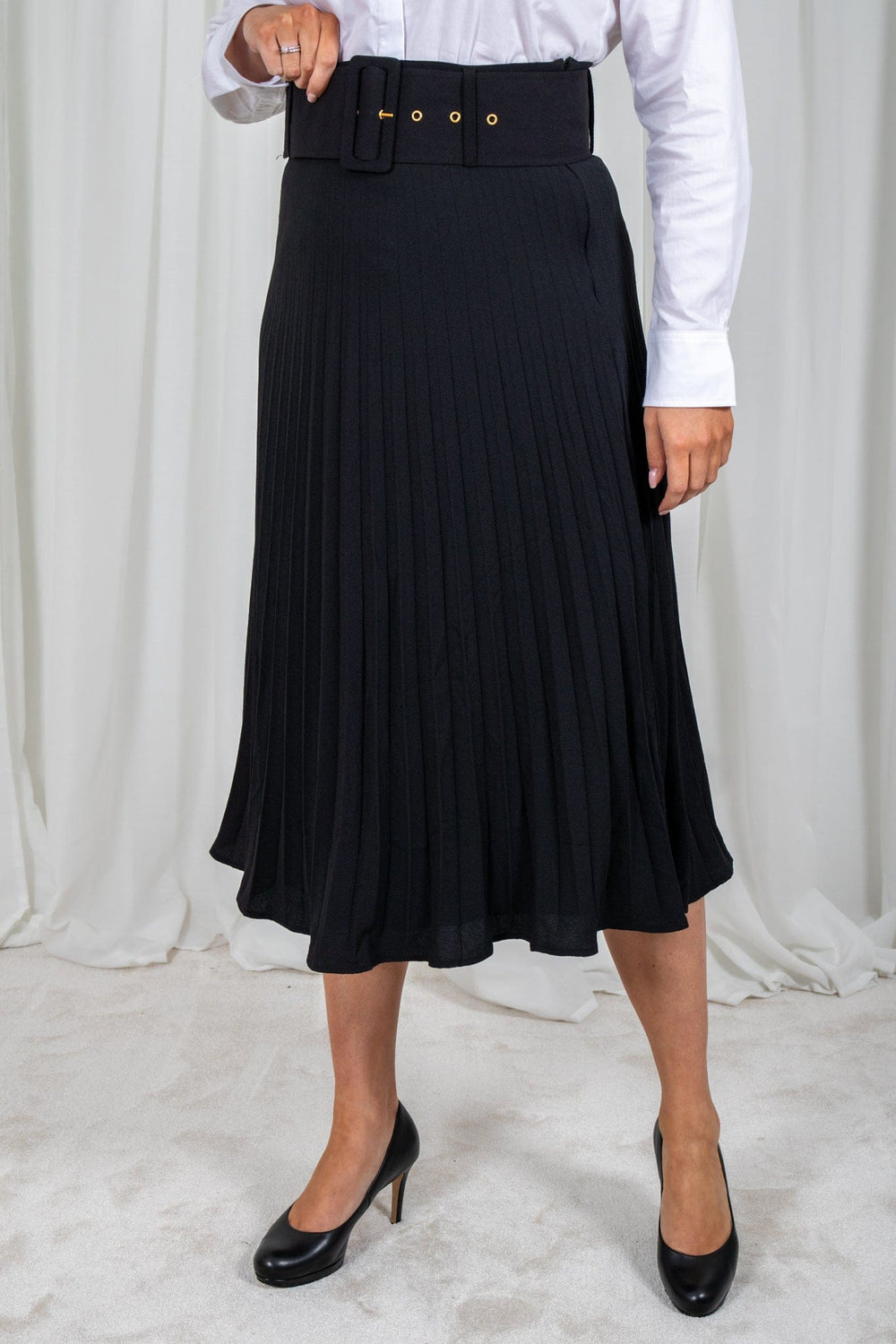 Plisse Belted Skirt Black | Skjørt | Smuk - Dameklær på nett