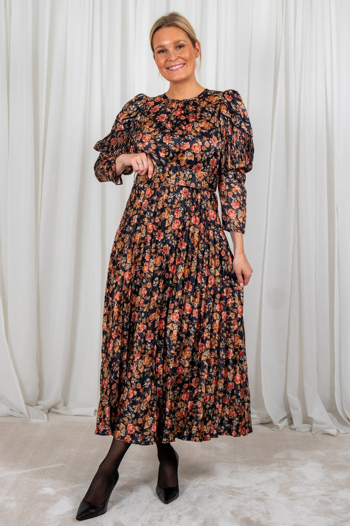 Plissè Midi Dress Dark Rose | Kjoler | Smuk - Dameklær på nett