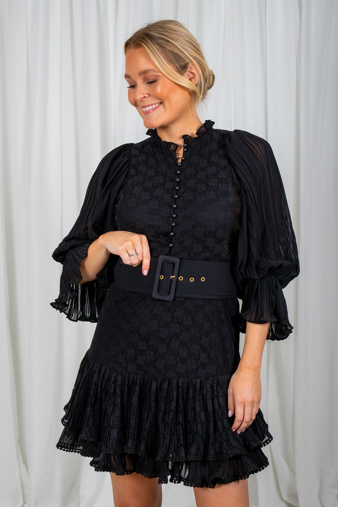 Plisse Mini Dress Black | Kjoler | Smuk - Dameklær på nett