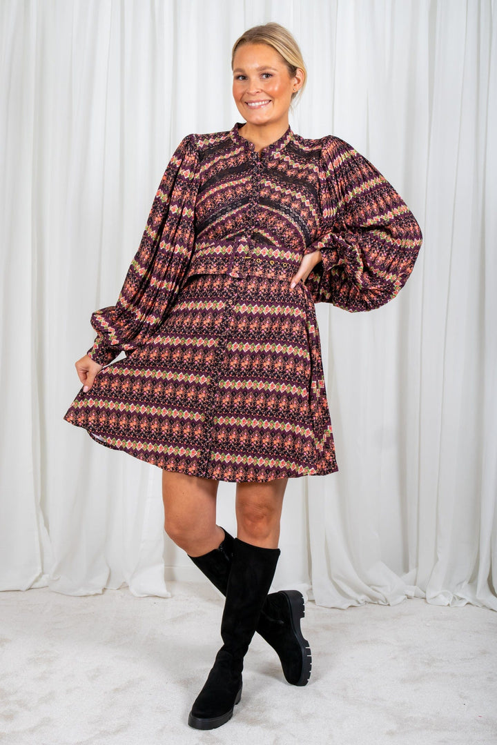 Plisse Mini Dress Flowervine | Kjoler | Smuk - Dameklær på nett
