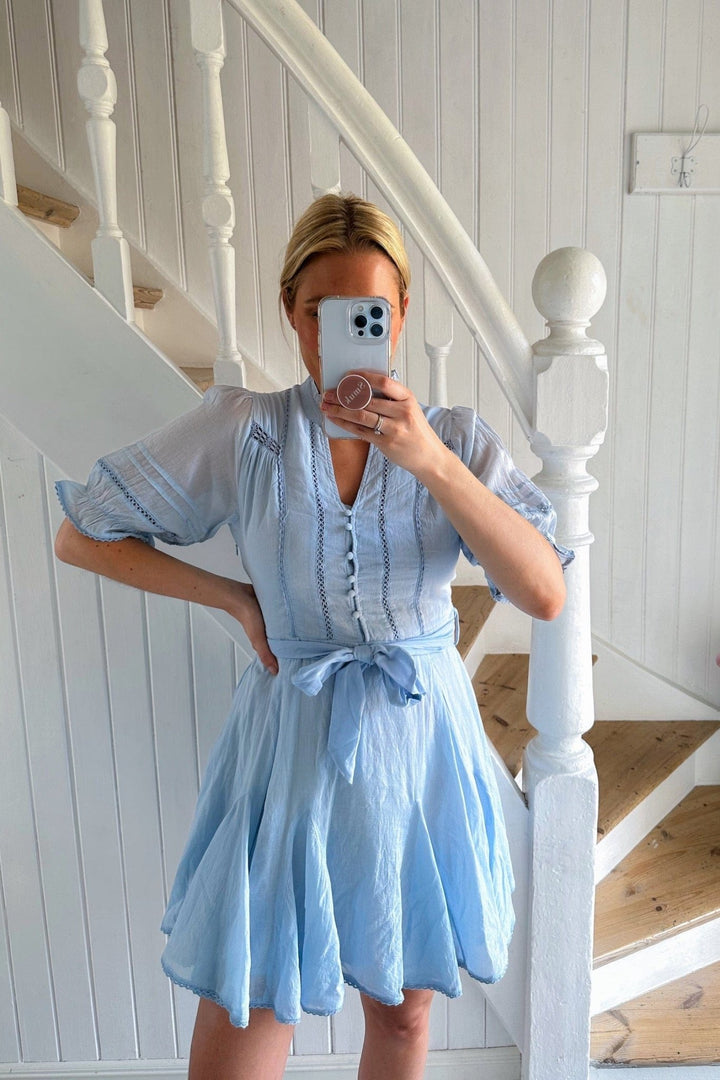 Rigitta S Voile Dress Light Blue | Kjoler | Smuk - Dameklær på nett