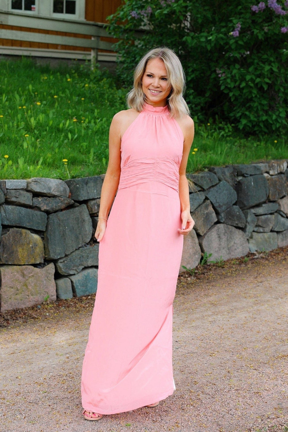 Satin Halterneck Dress Pink | Kjoler | Smuk - Dameklær på nett