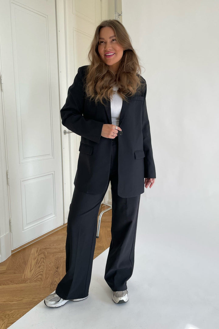 Selma Blazer Black | Blazer | Smuk - Dameklær på nett