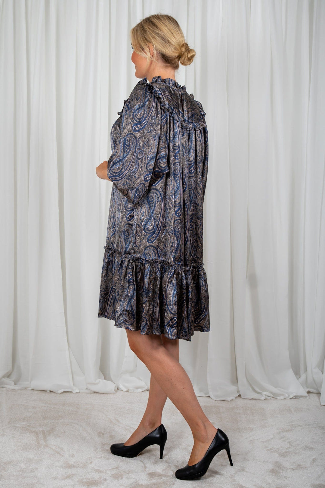 Shaded Blue Ivy Dress | Kjoler | Smuk - Dameklær på nett