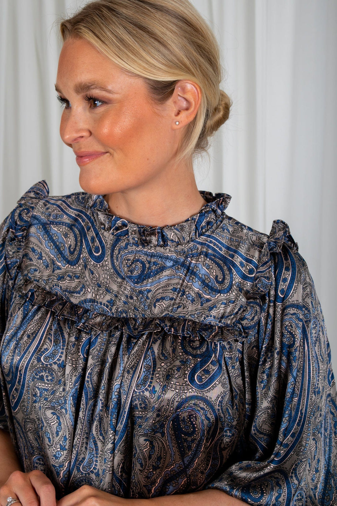 Shaded Blue Ivy Dress | Kjoler | Smuk - Dameklær på nett