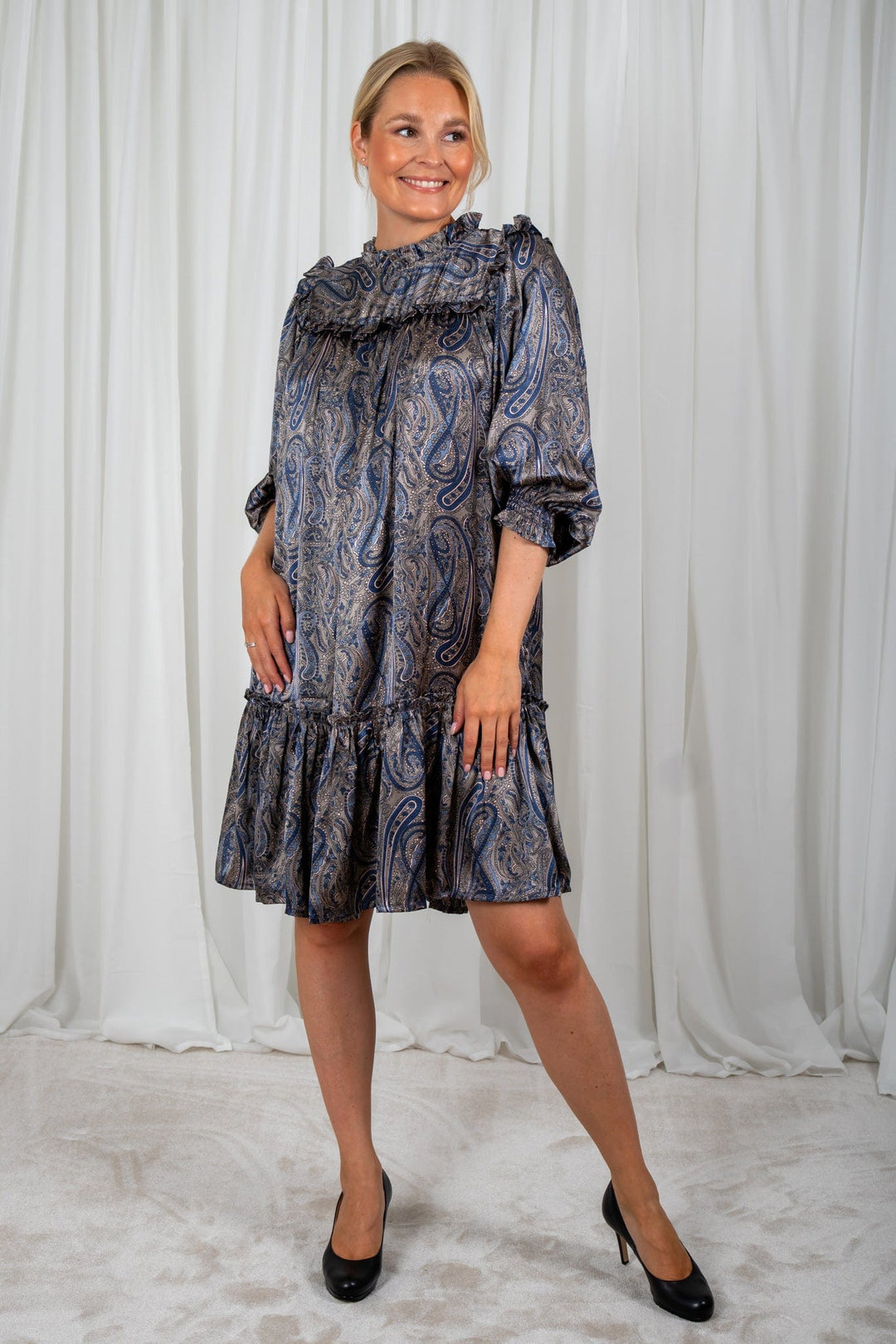Shaded Blue Ivy Dress | Kjoler | Smuk - Dameklær på nett
