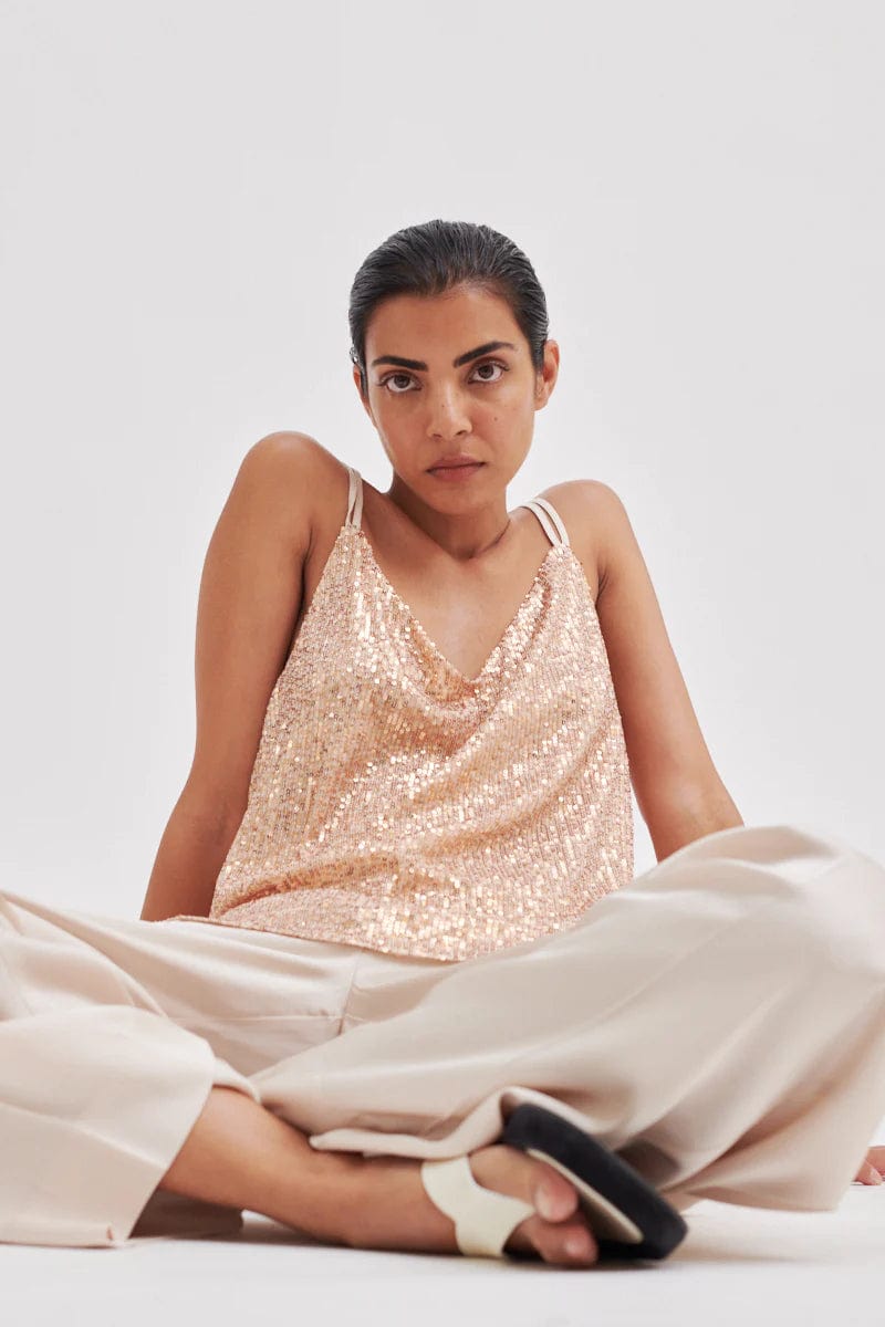 Shine On Sliptop Ivory Cream | Topper | Smuk - Dameklær på nett