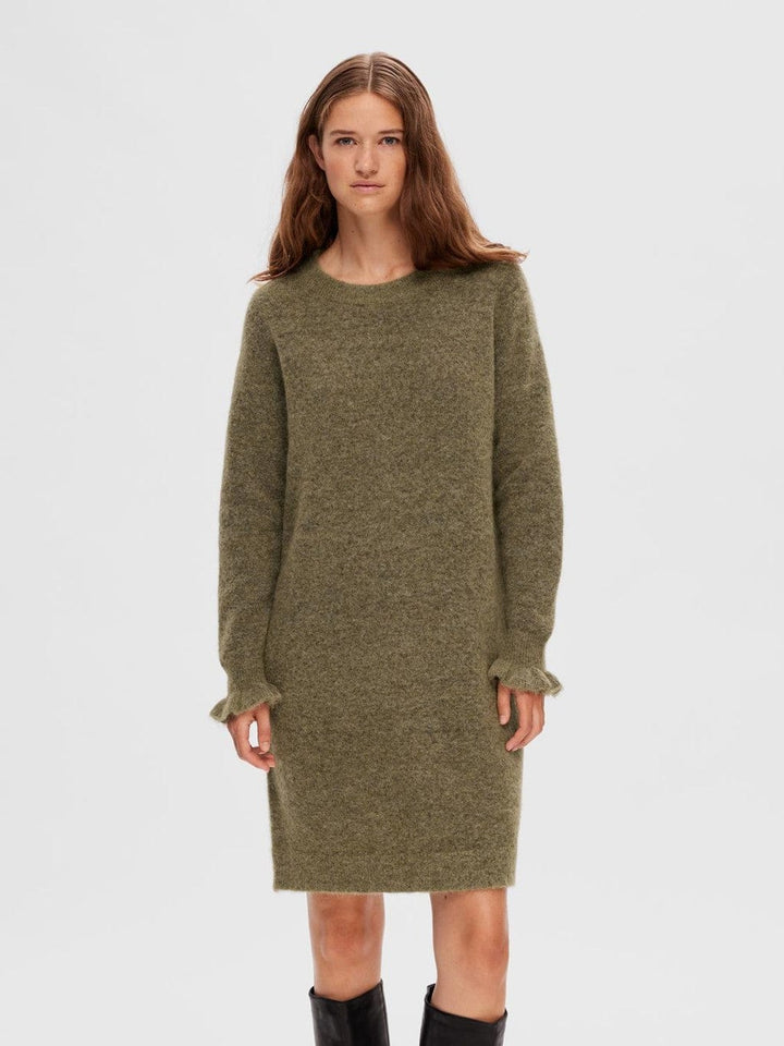 Sia Ras Frill Ls Knit Dress Dusky Green | Kjoler | Smuk - Dameklær på nett
