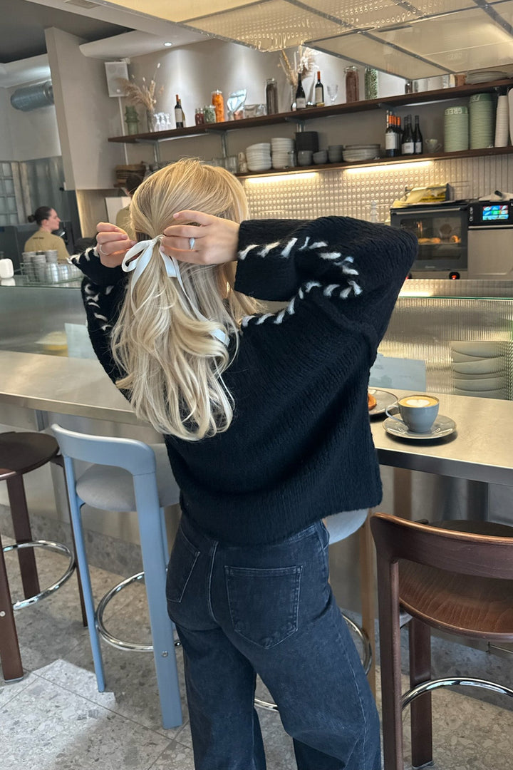 Siljeic Sweater Black | Genser | Smuk - Dameklær på nett