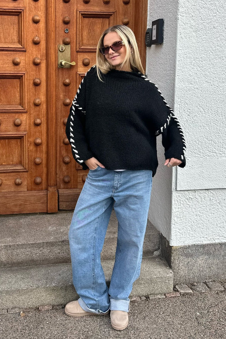 Siljeic Sweater Black | Genser | Smuk - Dameklær på nett