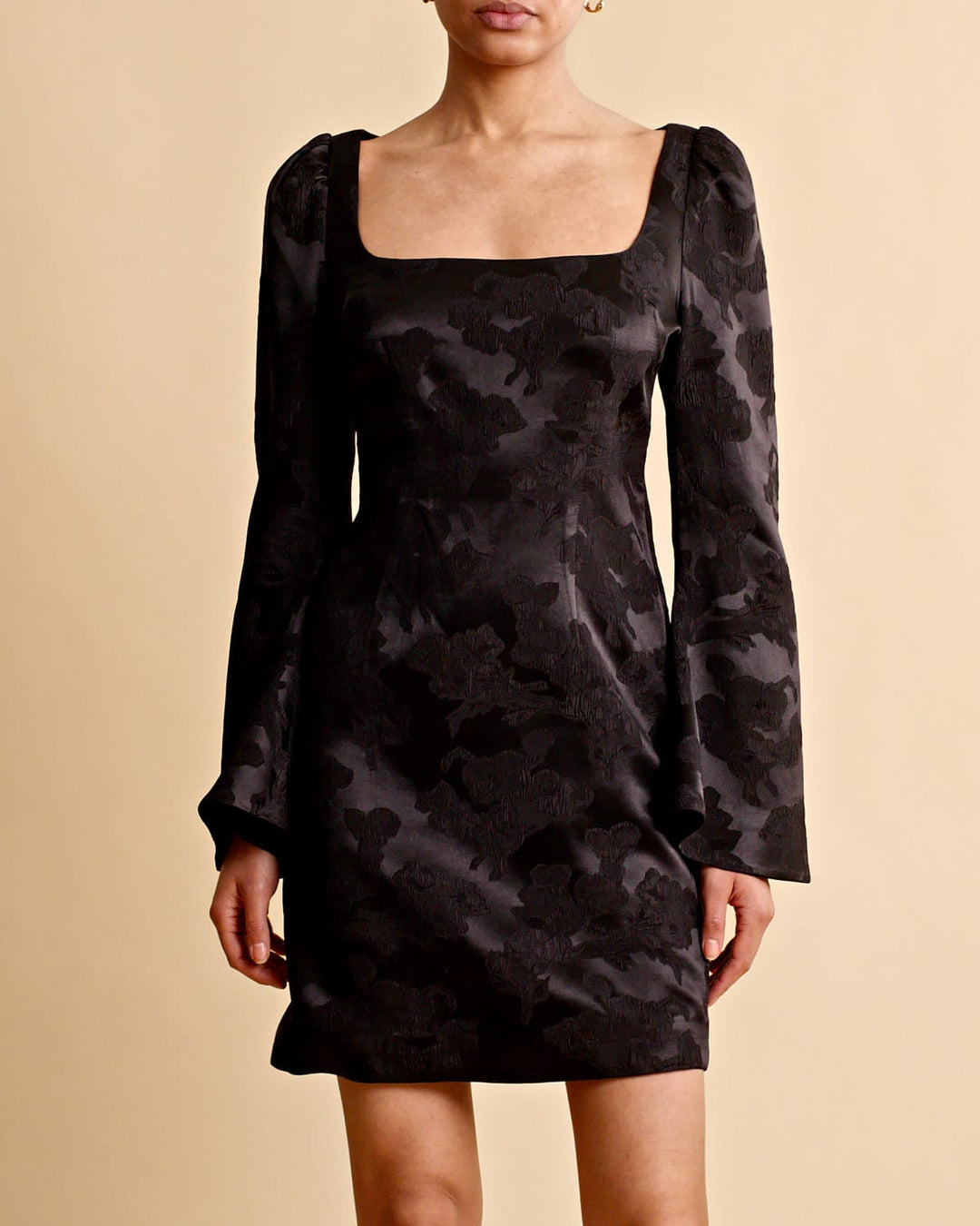 Silk Jacquard Mini Dress Black | Kjoler | Smuk - Dameklær på nett