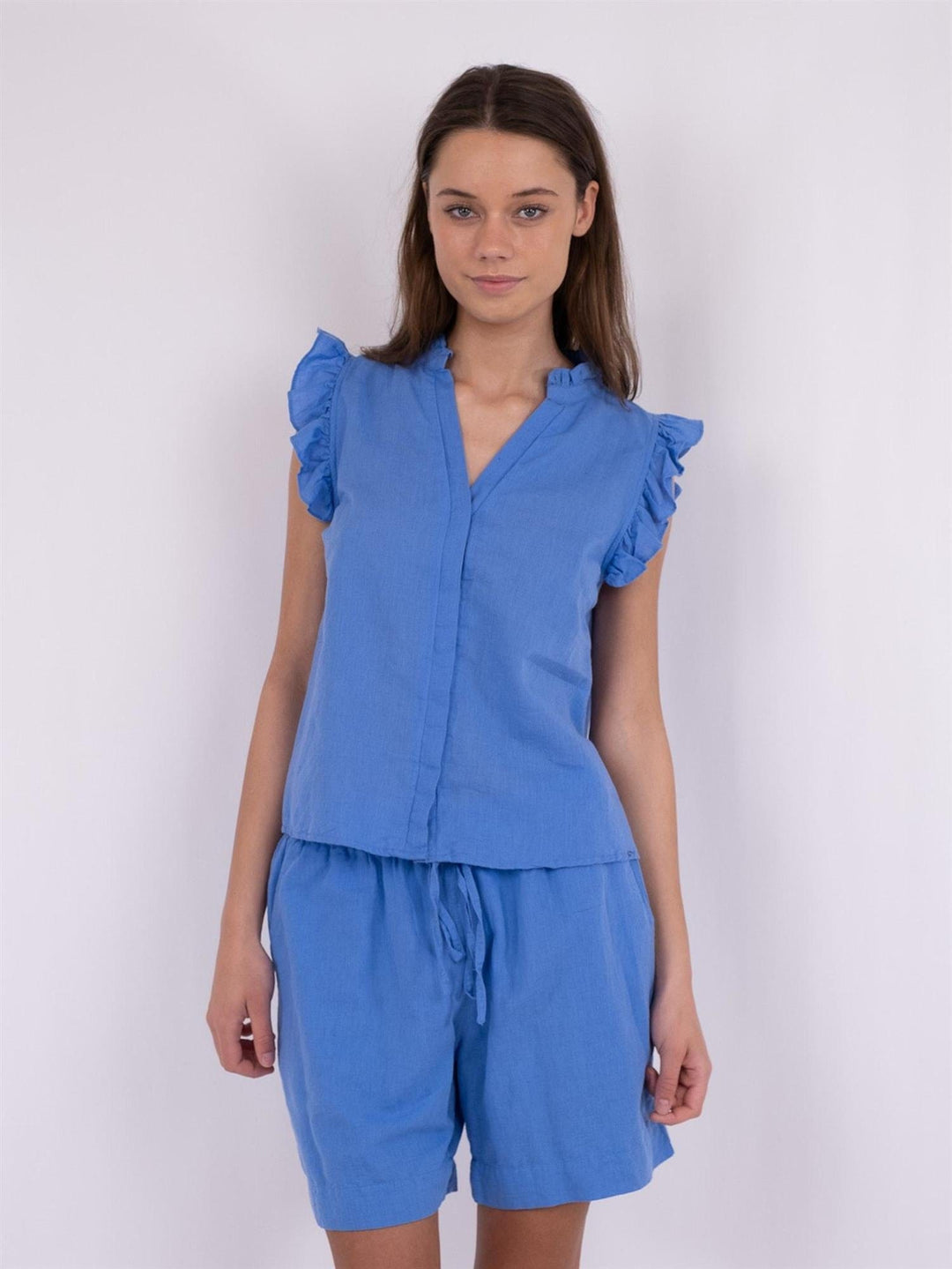 Siona Linen Top Dusty Blue | Topper | Smuk - Dameklær på nett
