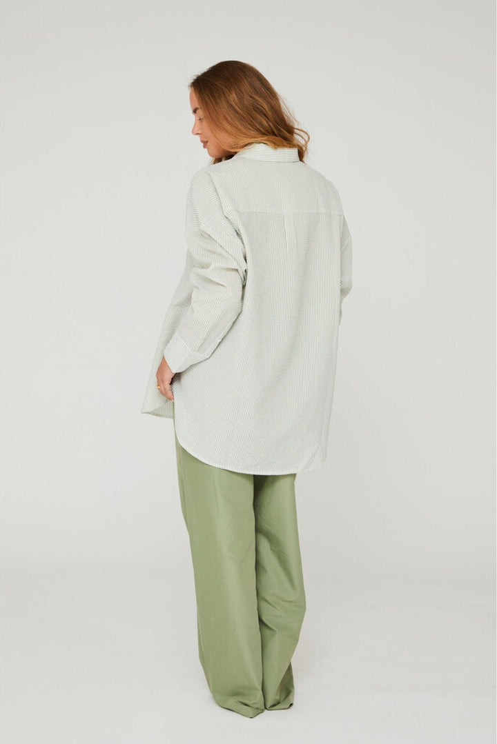 Sonja Shirt Green/White | Skjorter og bluser | Smuk - Dameklær på nett