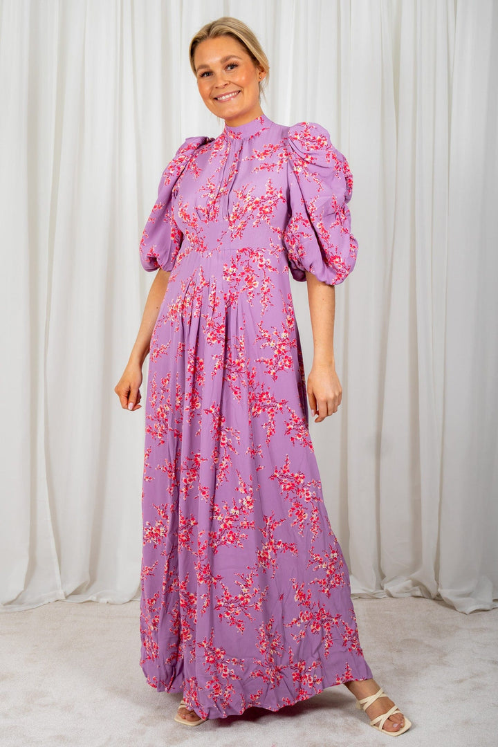 Spring Tieback Gown Cherry Blossom | Kjoler | Smuk - Dameklær på nett