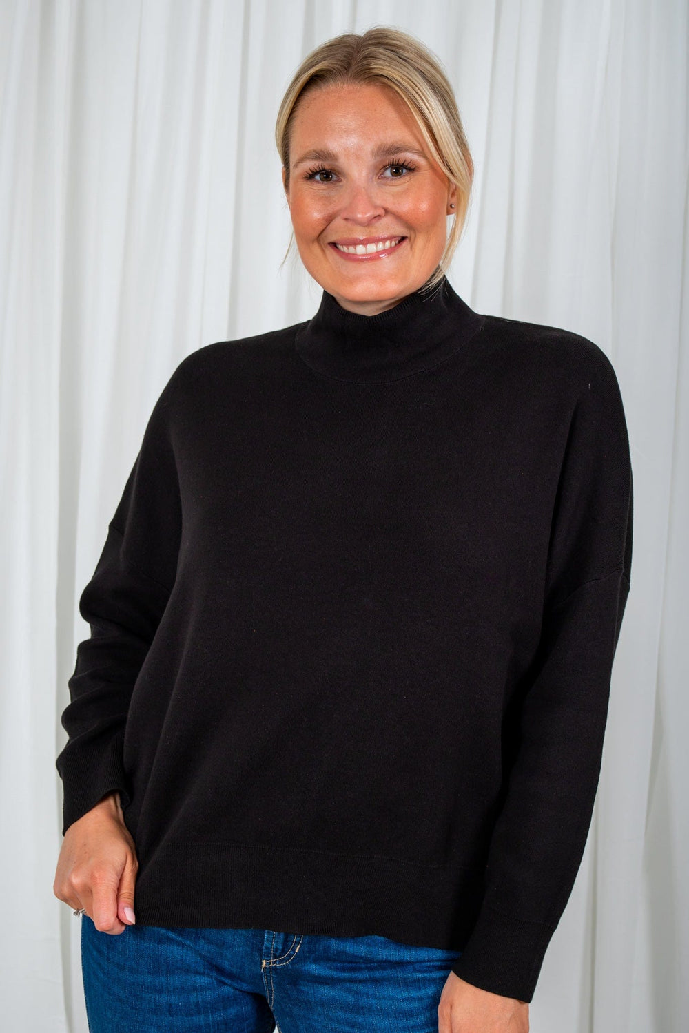 Tenleyiw Turtleneck Pullover Black | Genser | Smuk - Dameklær på nett