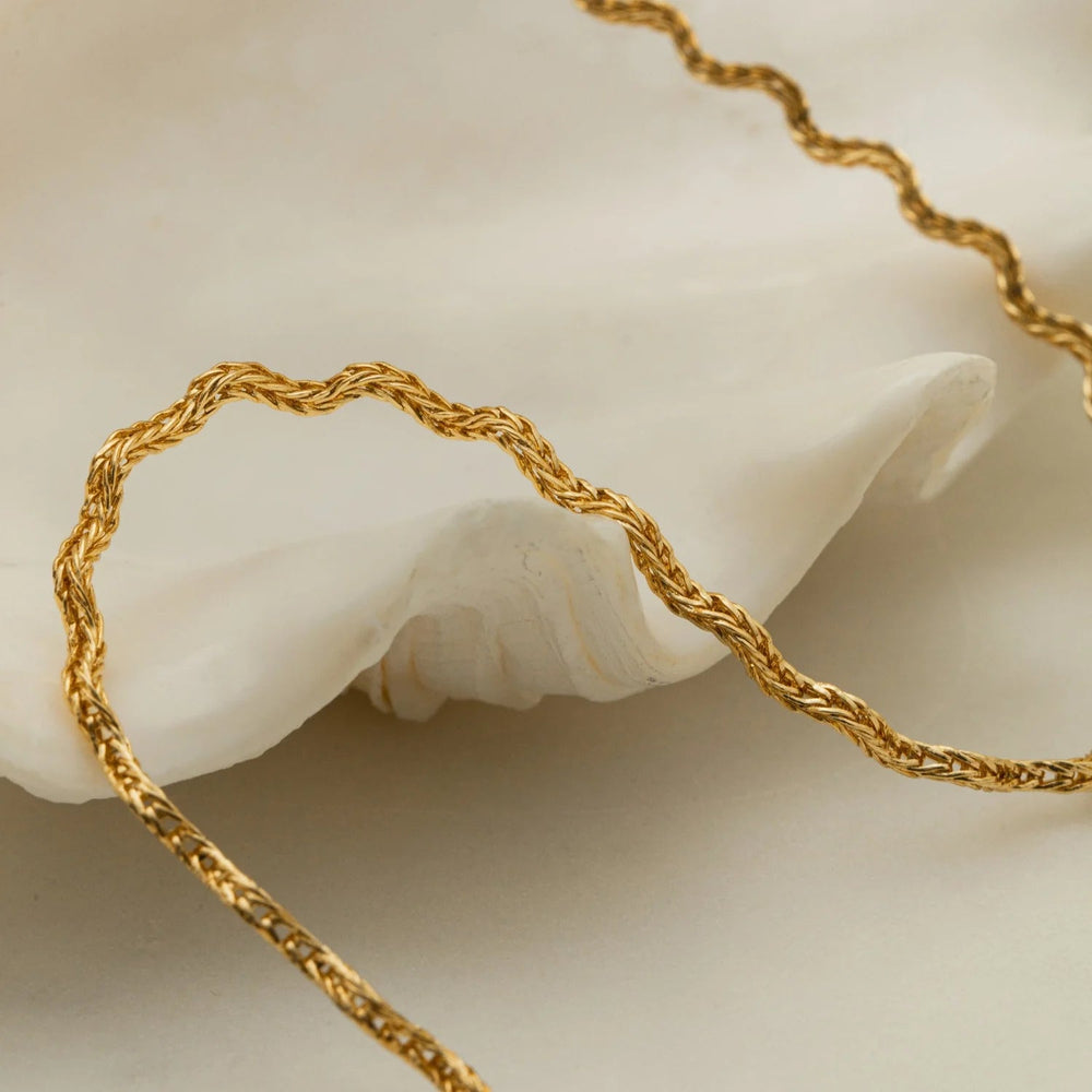 Textured Wave Chain Necklace Pale Gold | Accessories | Smuk - Dameklær på nett