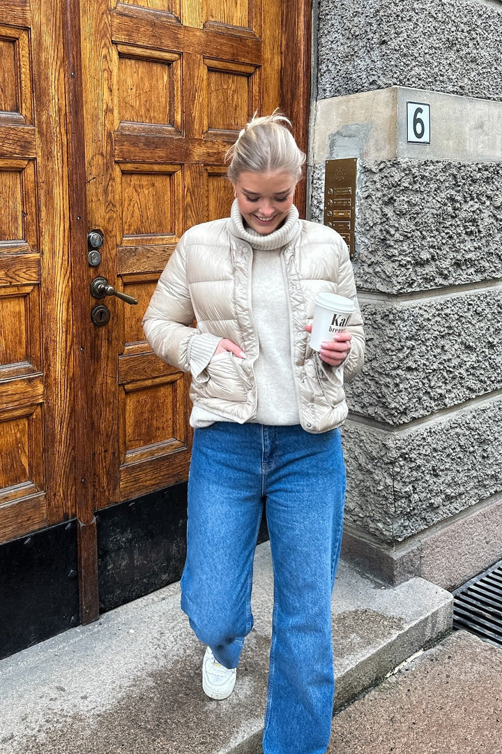 Thea Jacket Sand | Yttertøy | Smuk - Dameklær på nett