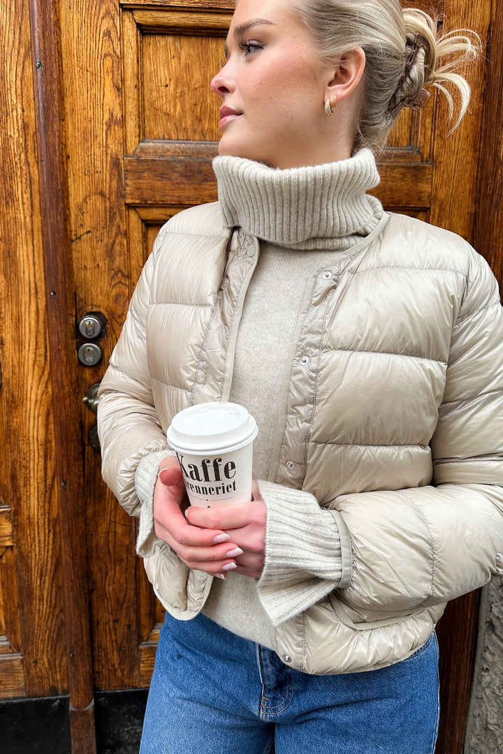 Thea Jacket Sand | Yttertøy | Smuk - Dameklær på nett