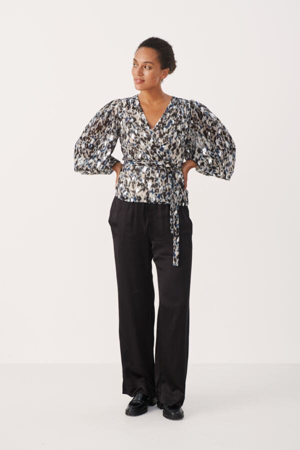 Triapw Blouse Texture Print Silver | Skjorter og bluser | Smuk - Dameklær på nett