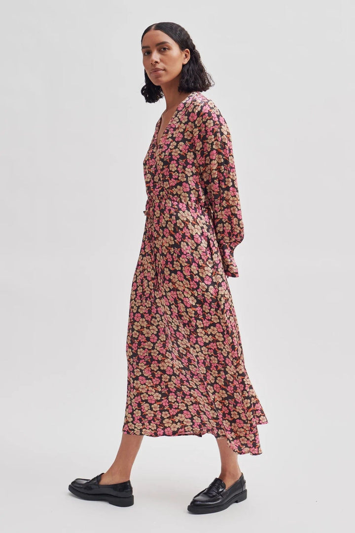 Victory V-Neck Dress - Camellia Rose | Kjoler | Smuk - Dameklær på nett