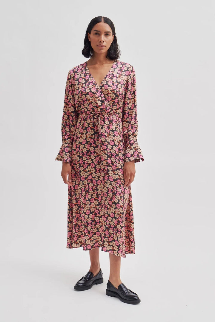 Victory V-Neck Dress - Camellia Rose | Kjoler | Smuk - Dameklær på nett