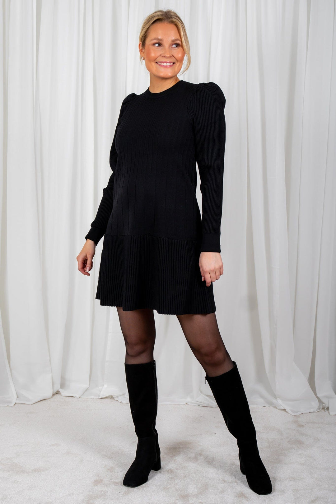 Yaselina Ls Knit Dress Black | Kjoler | Smuk - Dameklær på nett