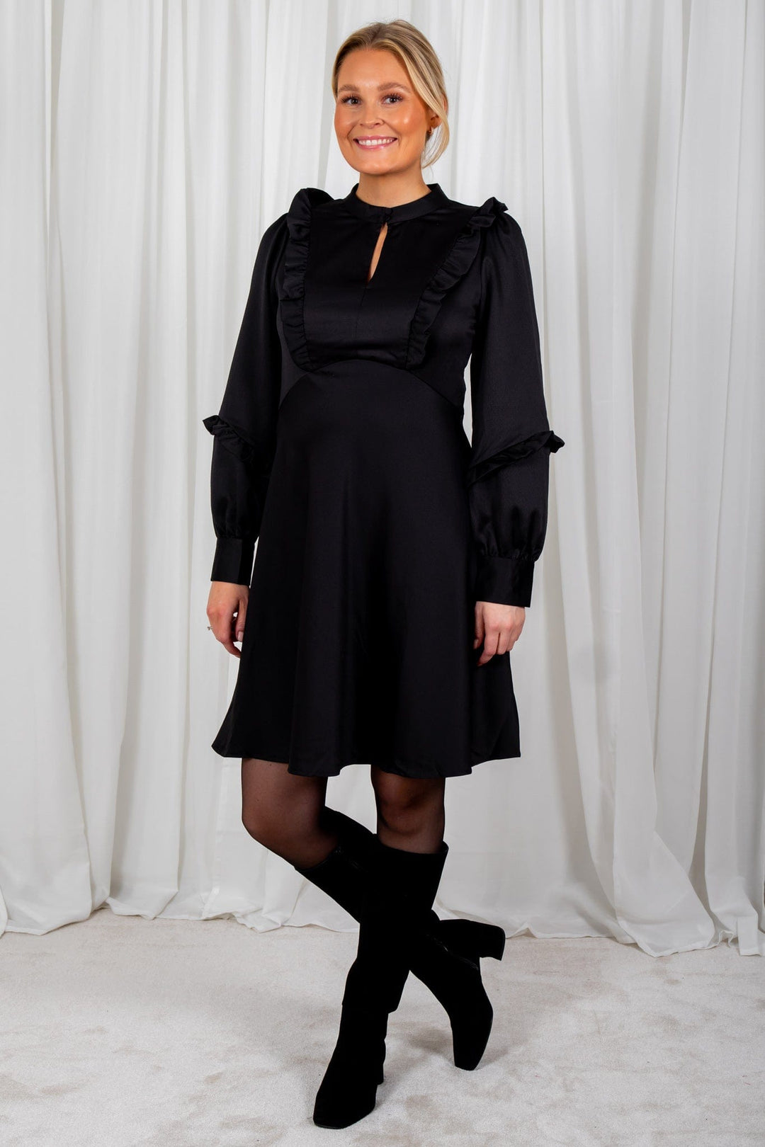 Yasferni Ls Dress Black | Kjoler | Smuk - Dameklær på nett