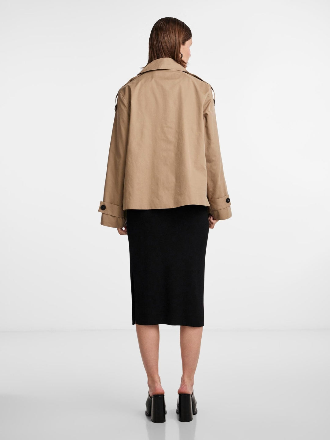 Yasminki Ls Short Trench Coat Wo Buttons Silver Mink | Yttertøy | Smuk - Dameklær på nett