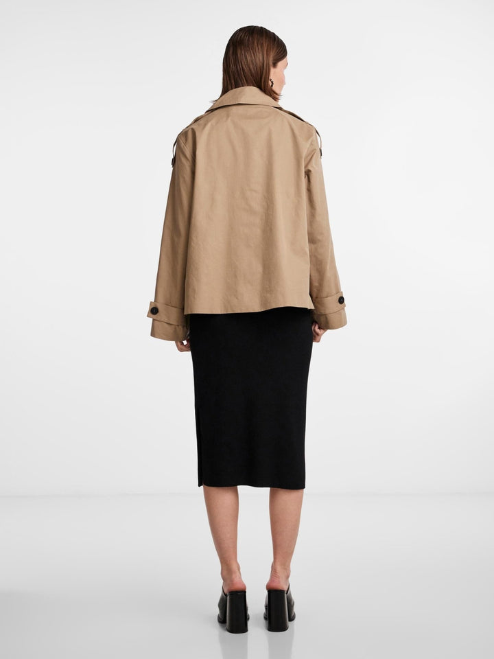 Yasminki Ls Short Trench Coat Wo Buttons Silver Mink | Yttertøy | Smuk - Dameklær på nett